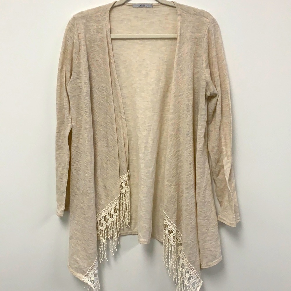 Nouvida size small cream fringe duster